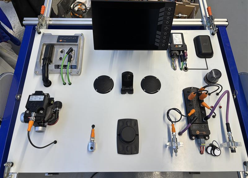 DB0040 - Mobile Overview