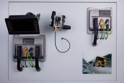 ZF0775 - Systems for mobile machines - Mobile controllers