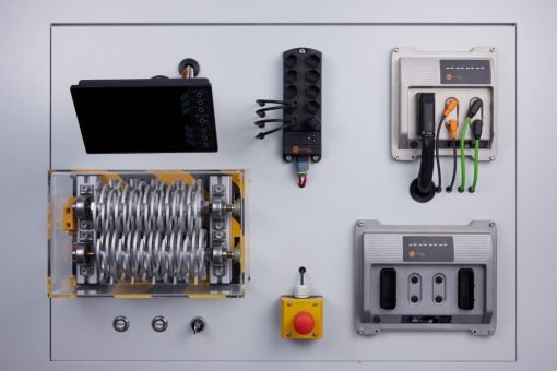 ZF0857 - Systems for mobile machines - Safety controller