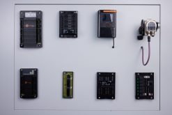 ZF0648 - Systems for mobile machines - Basic controllers + Cabinet controllers