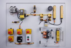 ZF0693 - Industrial communication - Safety at work