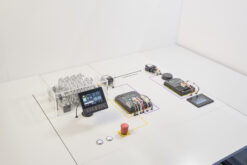 Alternative view of DB0049-A - ecomat Dipslay 4,3" + new Basic Controller